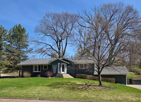 16409 Norwood Ln, Minnetonka, MN 55345