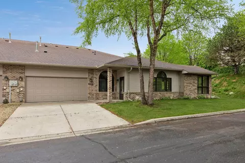 4143 Arbor Ln, Eagan, MN 55122