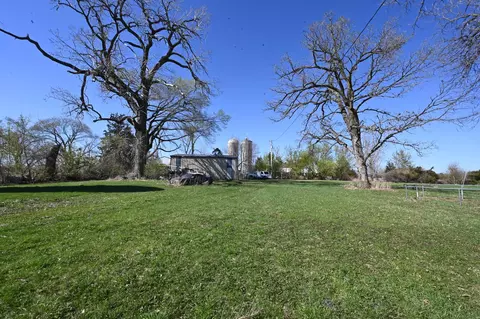 Exterior - 33758 171st Rd, Montgomery, MN 56069 photo 8 of 12