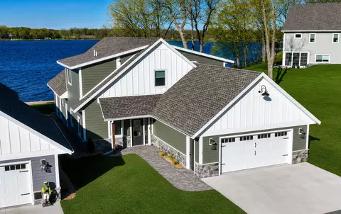 2405 S Le Homme Dieu Dr NE #3, Alexandria, MN 56308