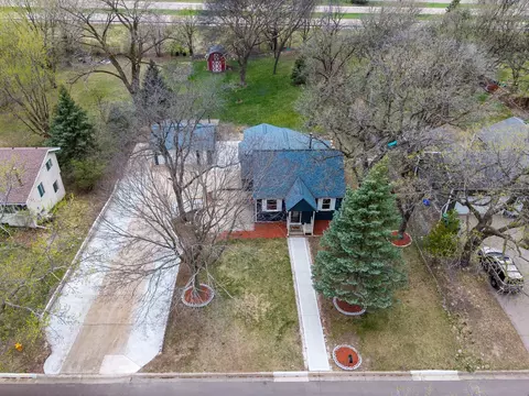 6610 Lucia Ln NE, Fridley, MN 55432