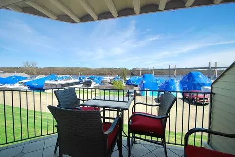 6351 Saint Croix Trl N #137, Stillwater, MN 55082