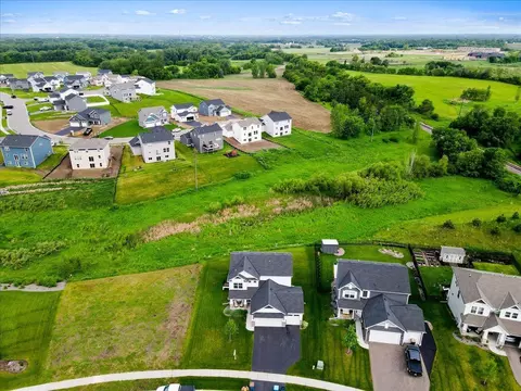 235 4th St NW, Delano, MN 55328