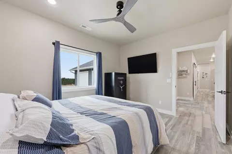 Bedroom - 20160 County Highway 6, Audubon, MN 56511 photo 2 of 3