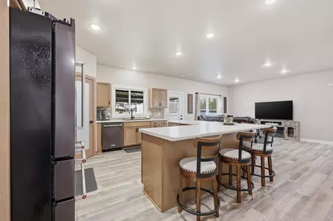 Kitchen - 20160 County Highway 6, Audubon, MN 56511 photo 4 of 7