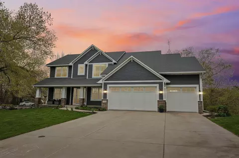 4798 Red Pine Ct, Eagan, MN 55123