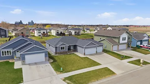 View/Area - 219 6th St E, Horace, ND 58047 photo 1 of 6