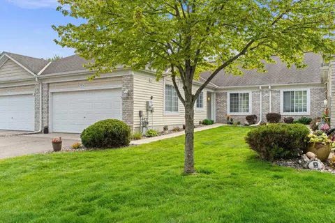 9052 Terra Verde Trl, Eden Prairie, MN 55347