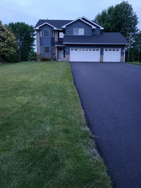 10571 Karston Ave NE, Albertville, MN 55301