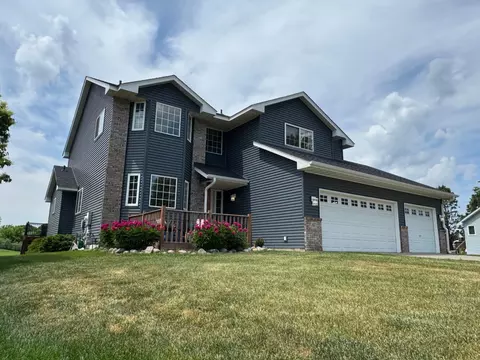 10571 Karston Ave NE, Albertville, MN 55301