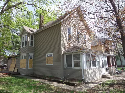 841 York Ave, Saint Paul, MN 55106