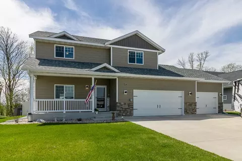 2021 Bluestem Dr, Mankato, MN 56001