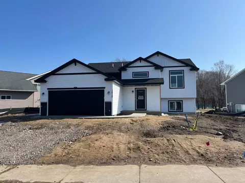 108 Cedar St SE, Kimball, MN 55353