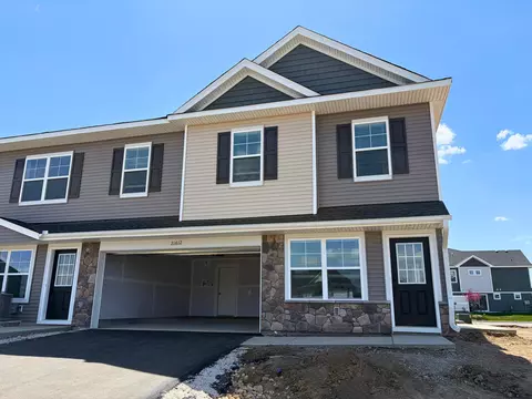 21612 Magnolia Way, Farmington, MN 55024