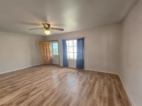 Living - 1111 2nd Ave SW, Austin, MN 55912 photo 1 of 4
