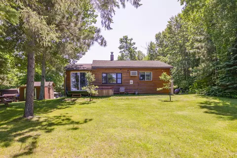 17071 S Highbanks Rd NE, Deer River, MN 56636