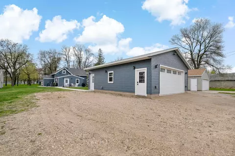 431 Main St S, Hector, MN 55342 photo 9