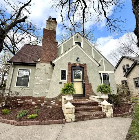 4223 Washburn Ave N, Minneapolis, MN 55412