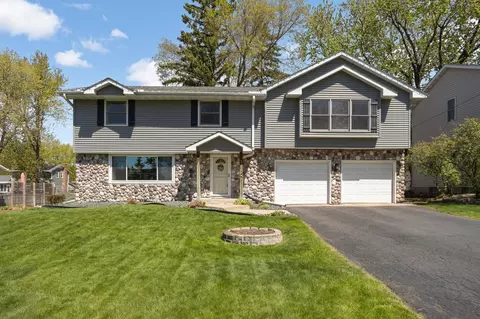 2183 Radatz Ave, Maplewood, MN 55109