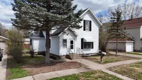207 3rd Ave NE, Little Falls, MN 56345