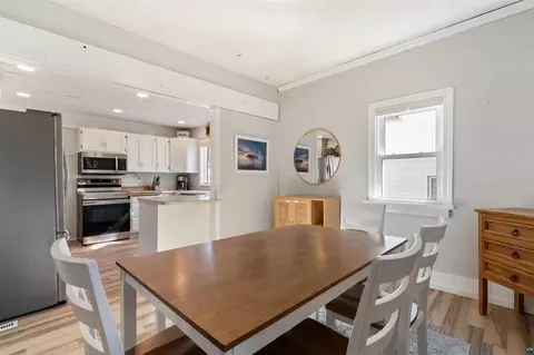 Dining - 505 Spear Ave, Duluth, MN 55803 photo 2 of 2