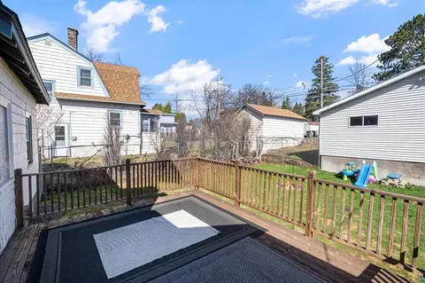 Exterior - 505 Spear Ave, Duluth, MN 55803 photo 5 of 6