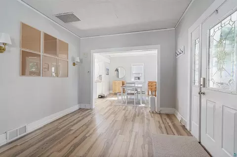 Entry Way - 505 Spear Ave, Duluth, MN 55803 photo 1 of 1