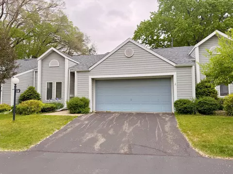 1636 6th Ave SW #20, Rochester, MN 55902