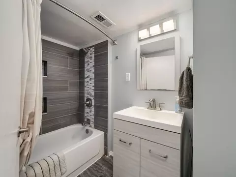 Bath - 401 Main St N, Saint Michael, MN 55376 photo 2 of 2