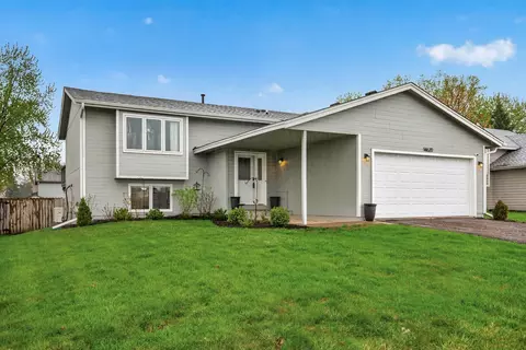 14620 Hayes Rd, Apple Valley, MN 55124