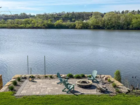 3256 Lake St NW, Rochester, MN 55901