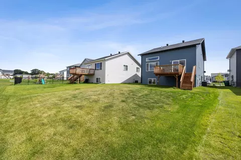 Exterior - 7909 Lost River Rd, Horace, ND 58047 photo 7 of 9