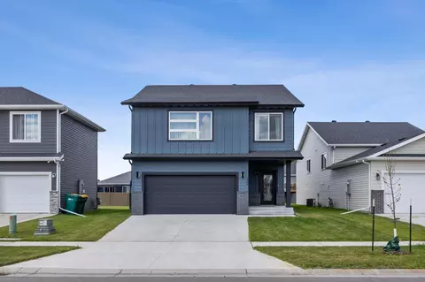7909 Lost River Rd, Horace, ND 58047