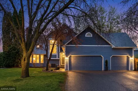 8758 Dallas Ln N, Maple Grove, MN 55369