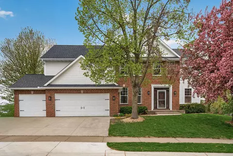 16555 77th Cir N, Maple Grove, MN 55311