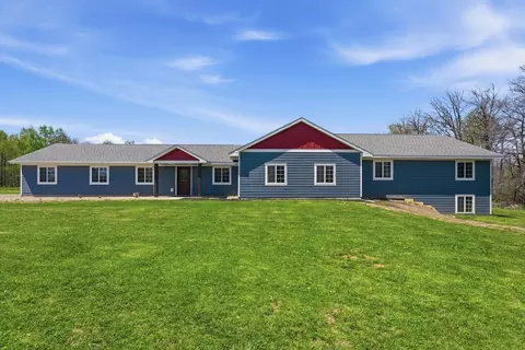 Exterior - 25265 Marsh Rd, Milaca, MN 56353 photo 6 of 9