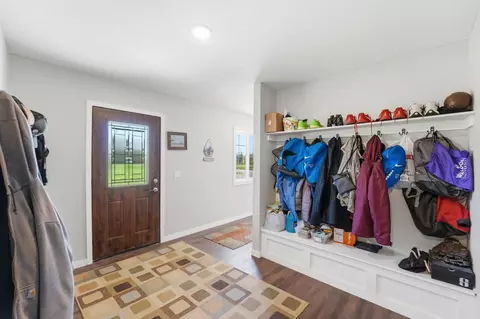 Entry Way - 25265 Marsh Rd, Milaca, MN 56353 photo 1 of 3