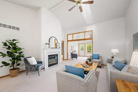 18639 Kalmar Trl, Lakeville, MN 55044
