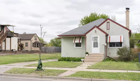 1044 Cumberland St, Saint Paul, MN 55117