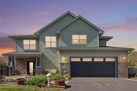 12345 Butternut St NW, Coon Rapids, MN 55448