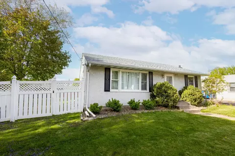 1771 Ivy Ave E, Saint Paul, MN 55106
