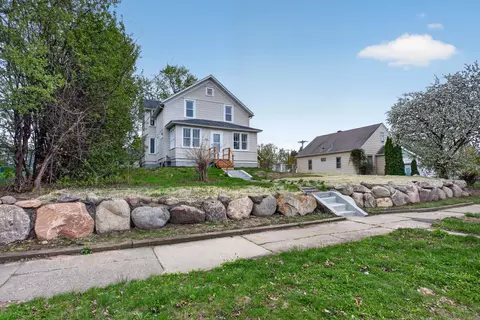 1806 Sherwood Ave, Saint Paul, MN 55119