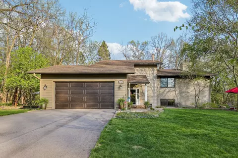 10905 34th Ave N, Plymouth, MN 55441
