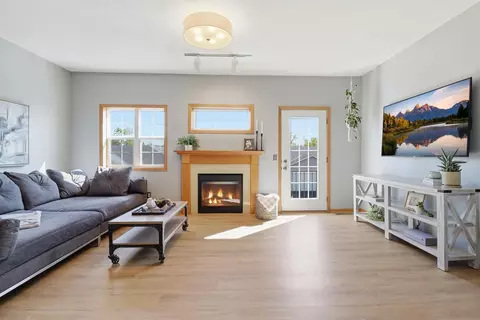 13944 Ventura Pl, Savage, MN 55378