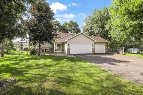 8918 Waconia St NE, Blaine, MN 55449
