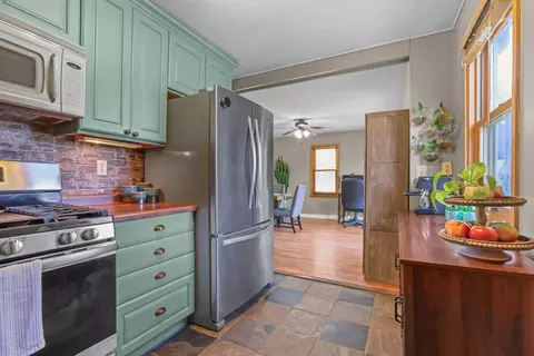 Kitchen - 2693 5th St E, Maplewood, MN 55119 photo 1 of 4