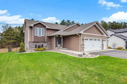 8198 384th Trl, North Branch, MN 55056