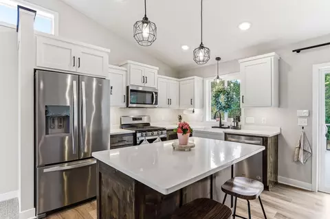 8198 384th Trl, North Branch, MN 55056
