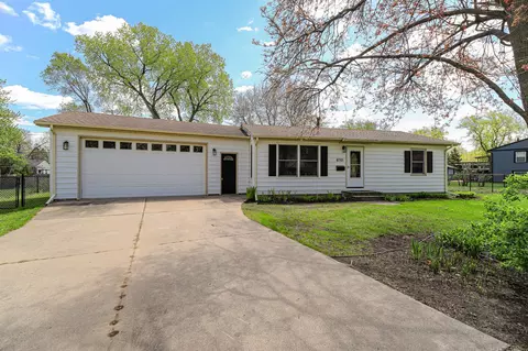 8701 Elliot Ave S, Bloomington, MN 55420