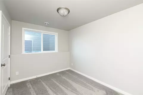 Bedroom - 6809 Deer Creek Loop, Horace, ND 58047 photo 5 of 6